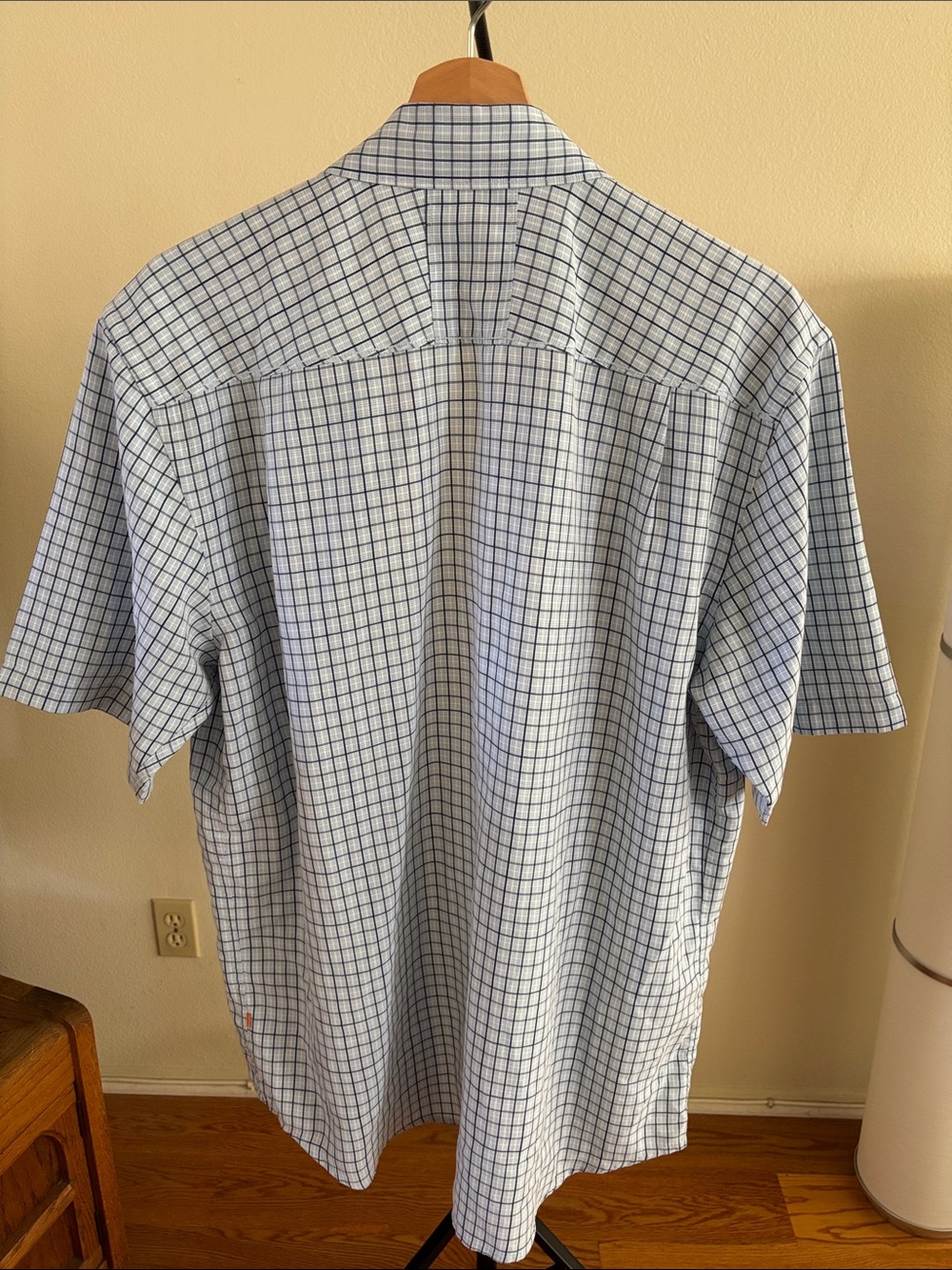 Quicksilver Men's Light Blue & White Check Short-Sleeve Button-Down Shirt - Picture 2 of 2